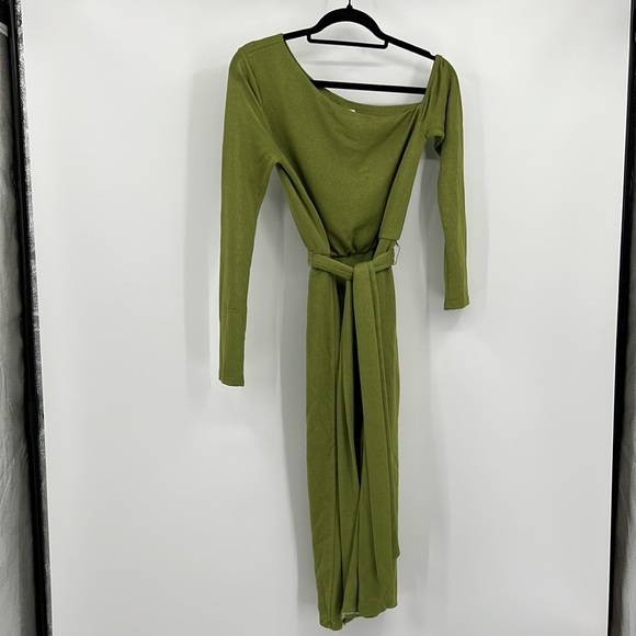 Lovers and Friends Kayla Midi Dress in Green - Picture 4 of 9